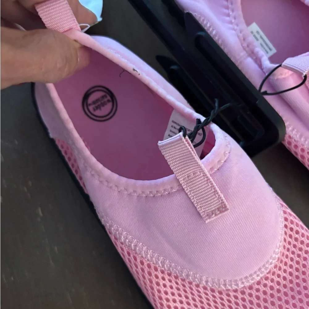 Girls Pink Slip-On Water Shoe Sz 4/5 New